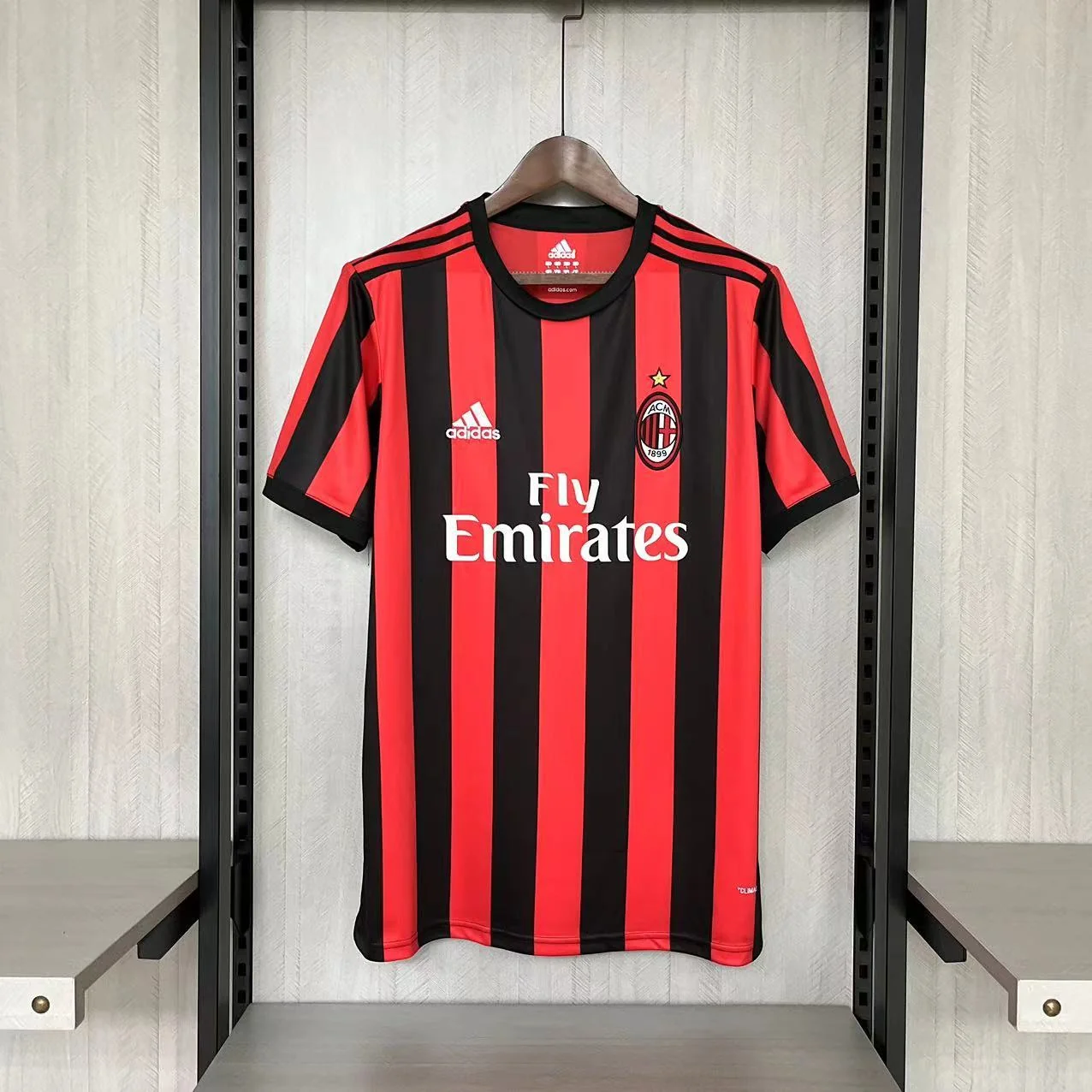 AC Milan Titular 2017-18 Retro, foto 1