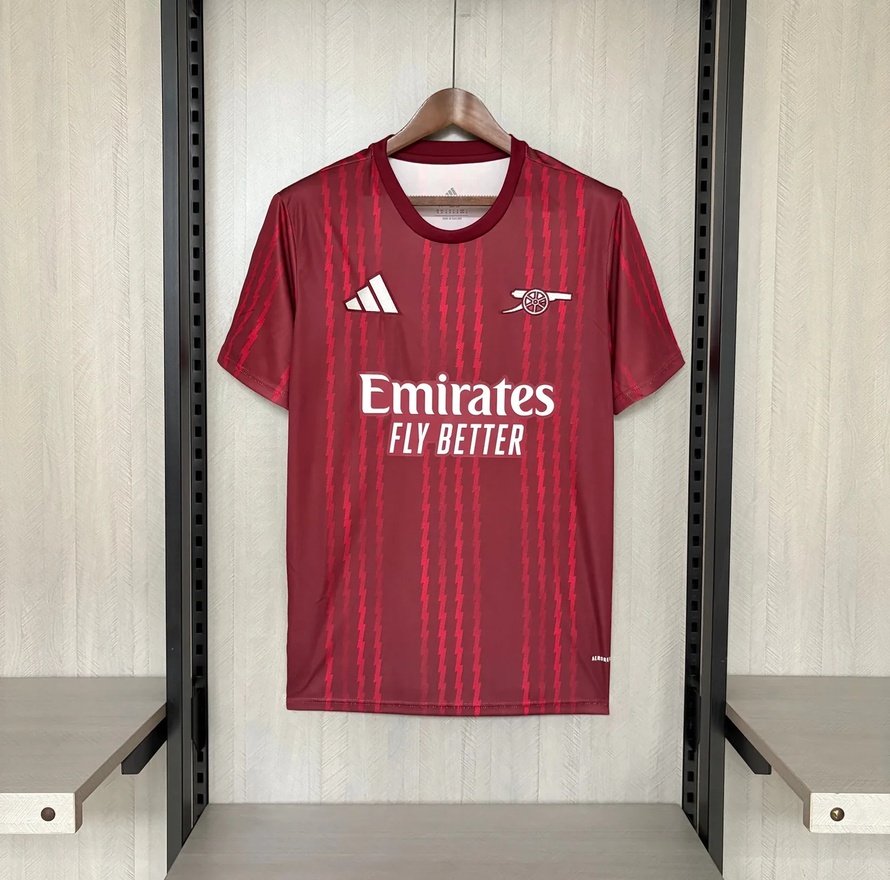 Arsenal Edición Especial Roja 2026-27, foto 1