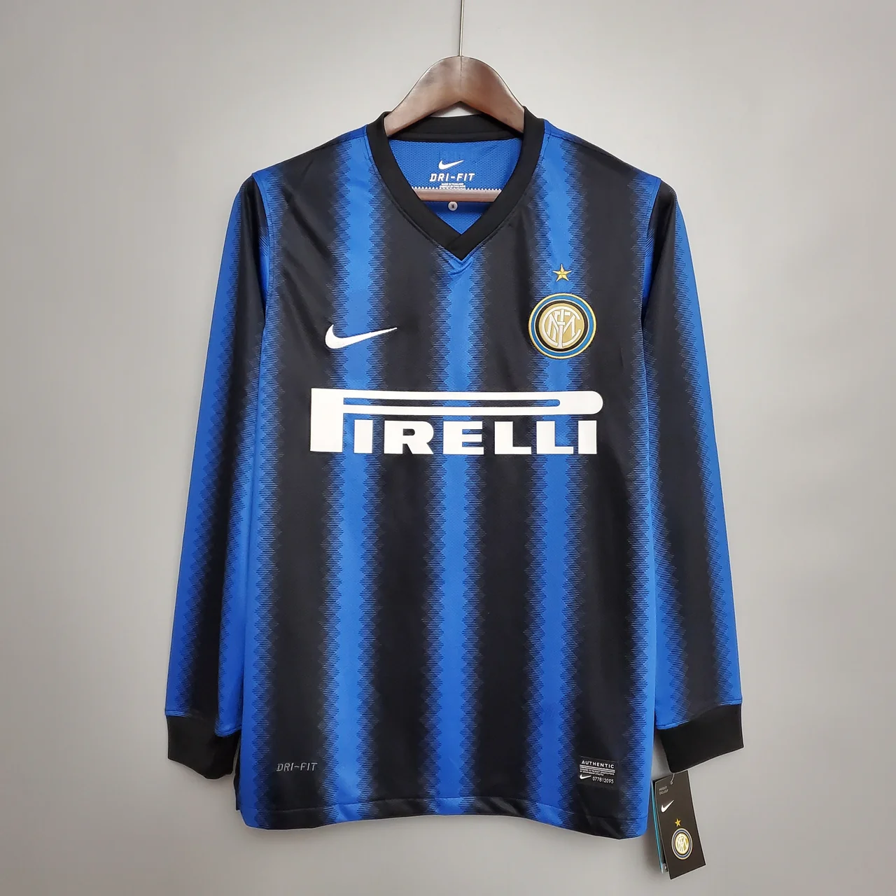 Inter de Milán Titular 2010-11 Retro Manga Larga, foto 1