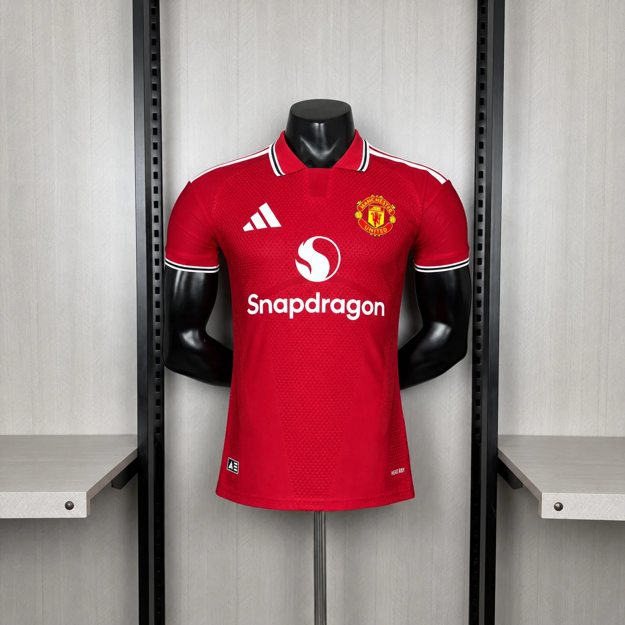 Manchester United Titular 2026-27 Versión Jugador, foto 1