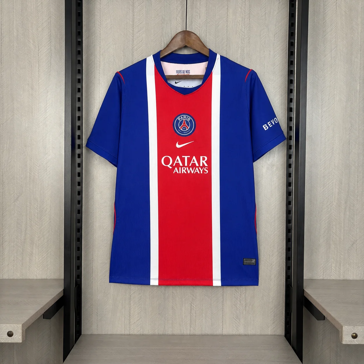 PSG Titular 2026-27, foto 1